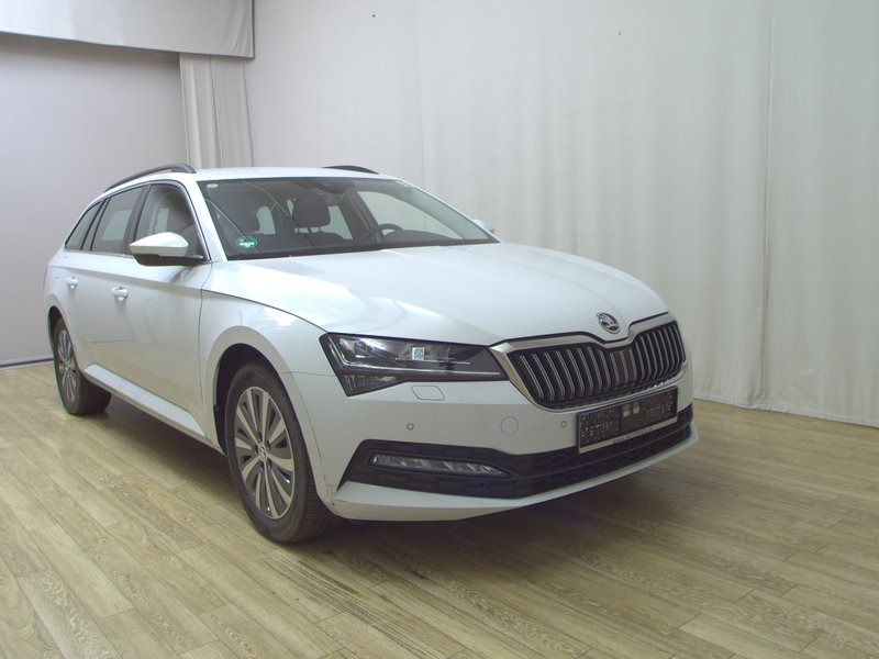 Škoda Superb Kombi 2.0 TDI automatik Ambition • el. peta vrata • Full LED — 3