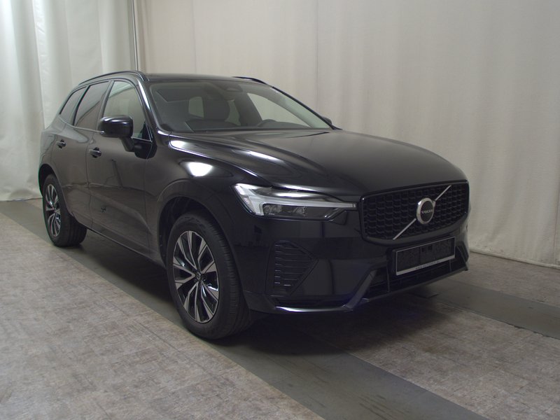 Volvo XC60 B4 D AWD automatik • ACC • el. peta vrata — 3