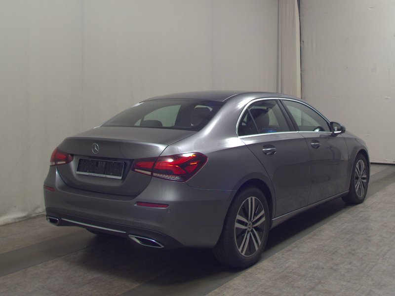 Mercedes-Benz A 220 d automatik Progressive • asistent parkiranja — 4