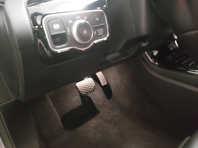 Mercedes-Benz A 220 d automatik Progressive • asistent parkiranja — 7