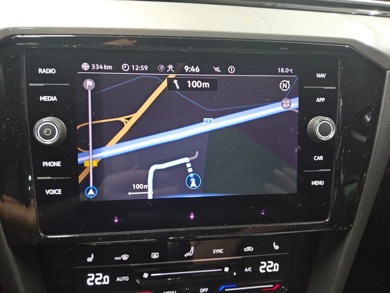 Volkswagen Passat Variant 2.0 TDI automatik • 360° kamera — 7
