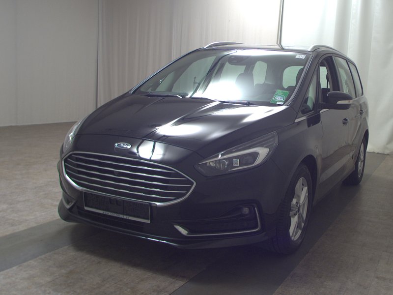 Ford Galaxy 2.0 EcoBlue automatik Titanium • panorama • LED — 2