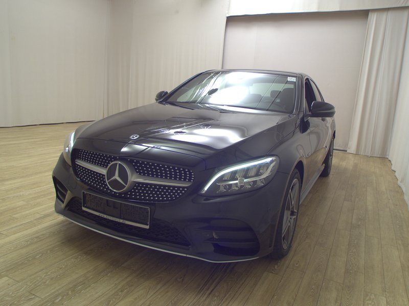 Mercedes-Benz C 300 de AMG Line automatik • Full LED • navigacija — 2