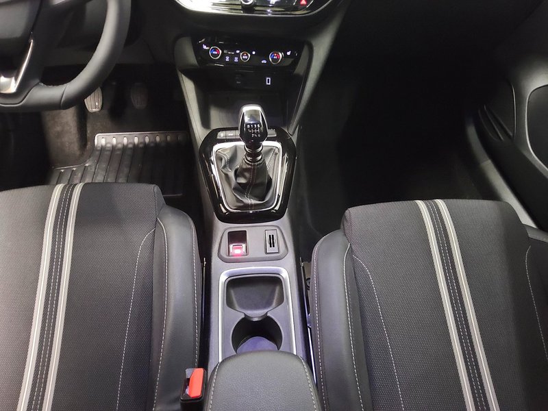 Opel Corsa 1.2 Turbo GS Line • LED • digitalni instrumenti — 6