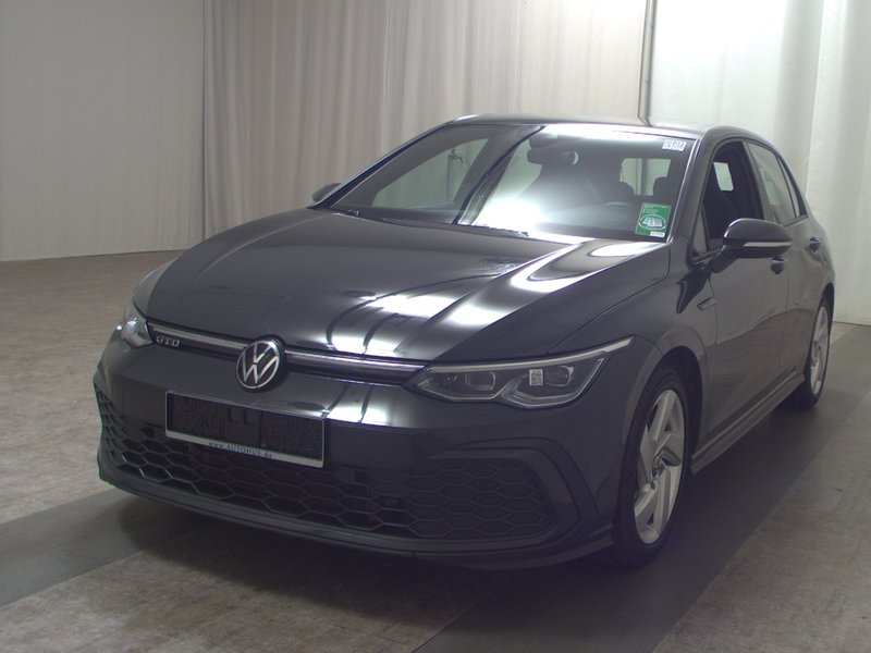 Volkswagen Golf 8 2.0 TDI automatik GTD • ACC • AHK — 2