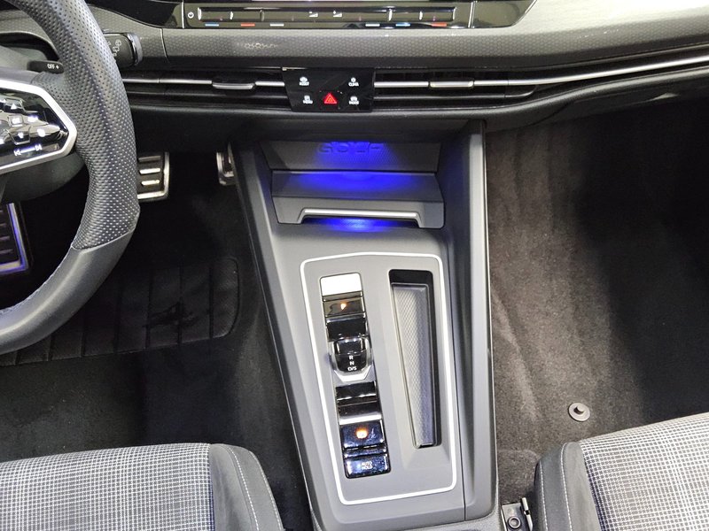 Volkswagen Golf 8 2.0 TDI automatik GTD • ACC • AHK — 6