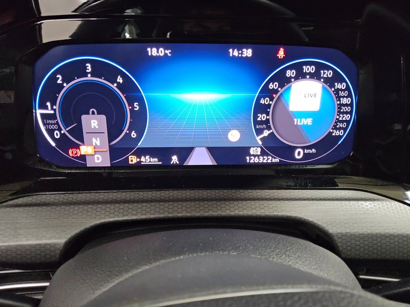 Volkswagen Golf 8 2.0 TDI automatik GTD • ACC • AHK — 8
