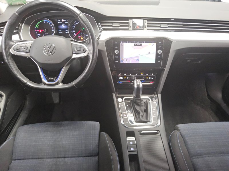 Volkswagen Passat Variant GTE 1.4 TSI automatik • ACC • LED — 5