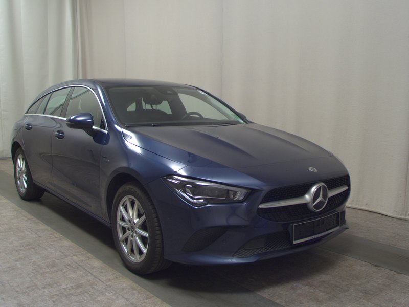 Mercedes-Benz CLA 250 e Shooting Brake automatik • koža • AHK — 3
