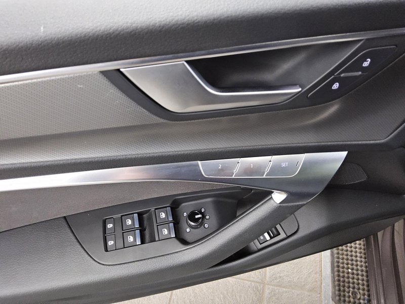 Audi A6 40 TDI automatik quattro sport • HUD • Full LED — 9