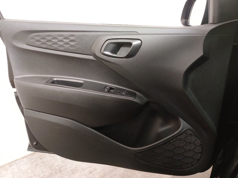 Hyundai i10 1.0 Trend — 5