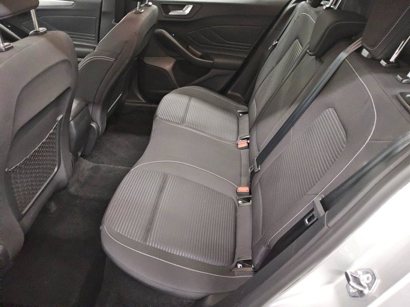 Ford Focus Turnier 1.0 EcoBoost Titanium • LED • navigacija — 13