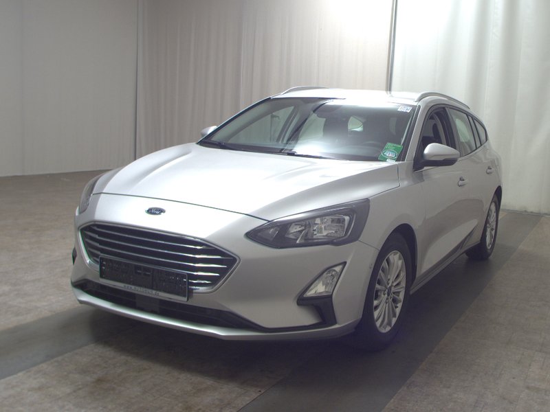 Ford Focus Turnier 1.0 EcoBoost Titanium • LED • navigacija — 2