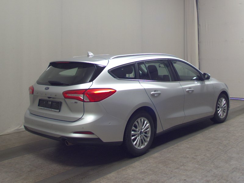 Ford Focus Turnier 1.0 EcoBoost Titanium • LED • navigacija — 4
