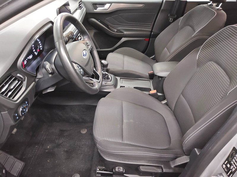 Ford Focus Turnier 1.0 EcoBoost Titanium • LED • navigacija — 8
