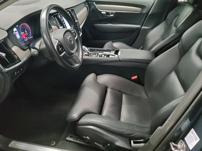 Volvo V90 T8 AWD Hybrid Inscription automatik • AHK • 360° kamera — 9