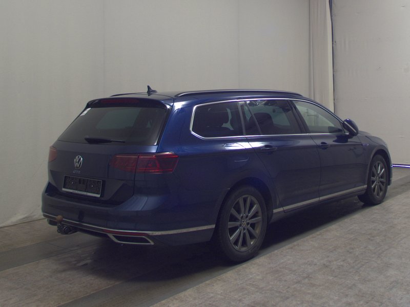Volkswagen Passat Variant GTE 1.4 TSI automatik • ACC • LED — 4