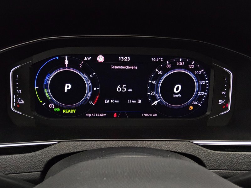 Volkswagen Passat Variant GTE 1.4 TSI automatik • ACC • LED — 8