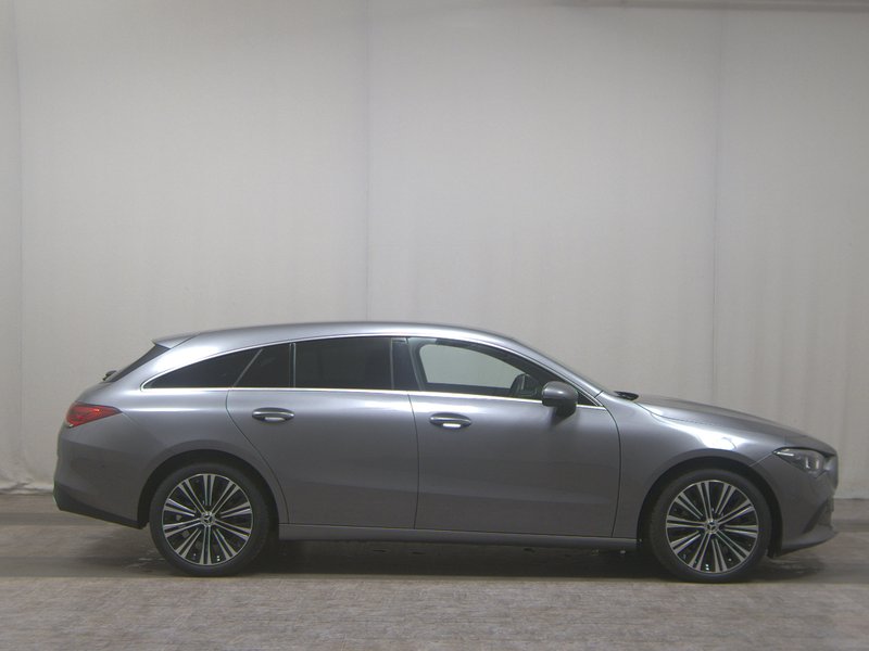 Mercedes-Benz CLA 200 d Shooting Brake automatik Progressive • koža • AHK