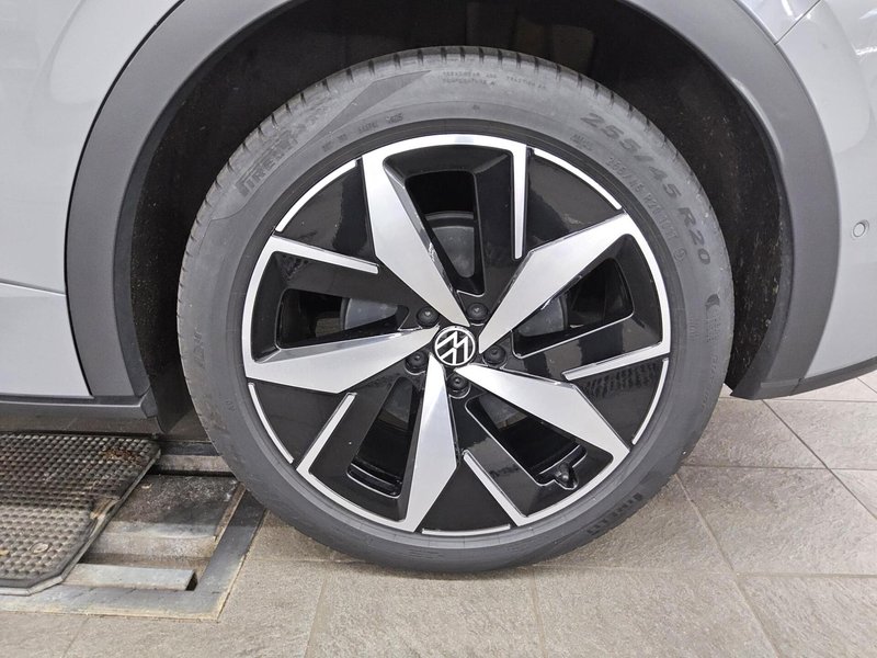 Volkswagen ID.4 GTX 4MOTION • 360° kamera • AHK — 11
