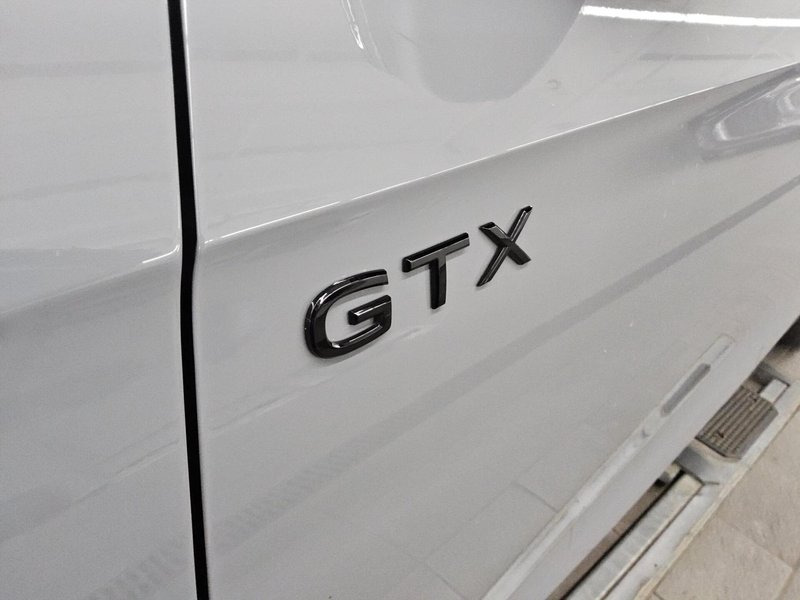 Volkswagen ID.4 GTX 4MOTION • 360° kamera • AHK — 12