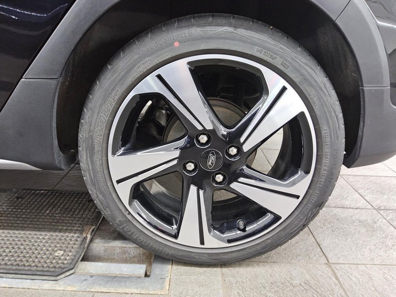 Ford Fiesta 1.0 EcoBoost Active • LED — 10