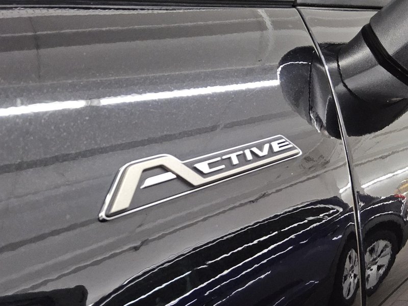 Ford Fiesta 1.0 EcoBoost Active • LED — 11