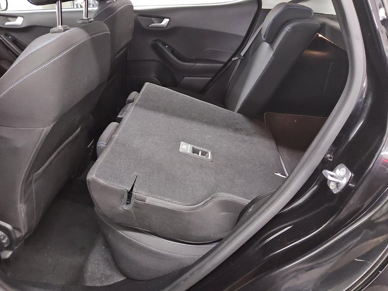 Ford Fiesta 1.0 EcoBoost Active • LED — 12