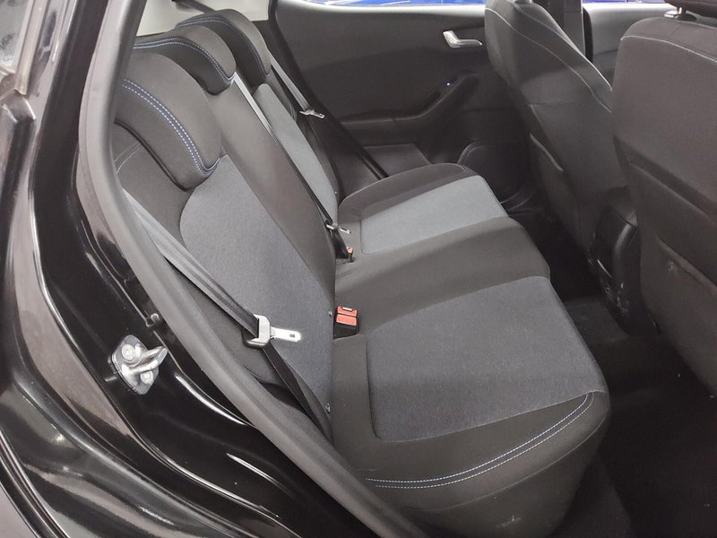 Ford Fiesta 1.0 EcoBoost Active • LED — 13