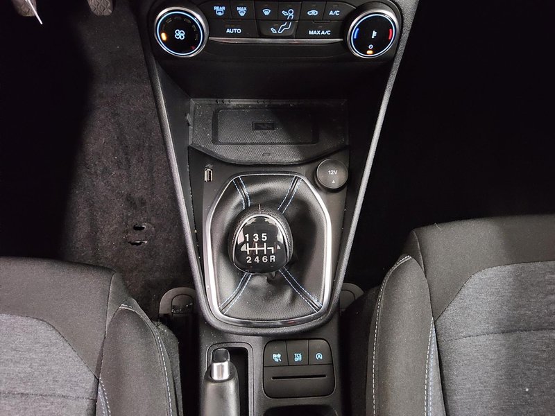 Ford Fiesta 1.0 EcoBoost Active • LED — 6