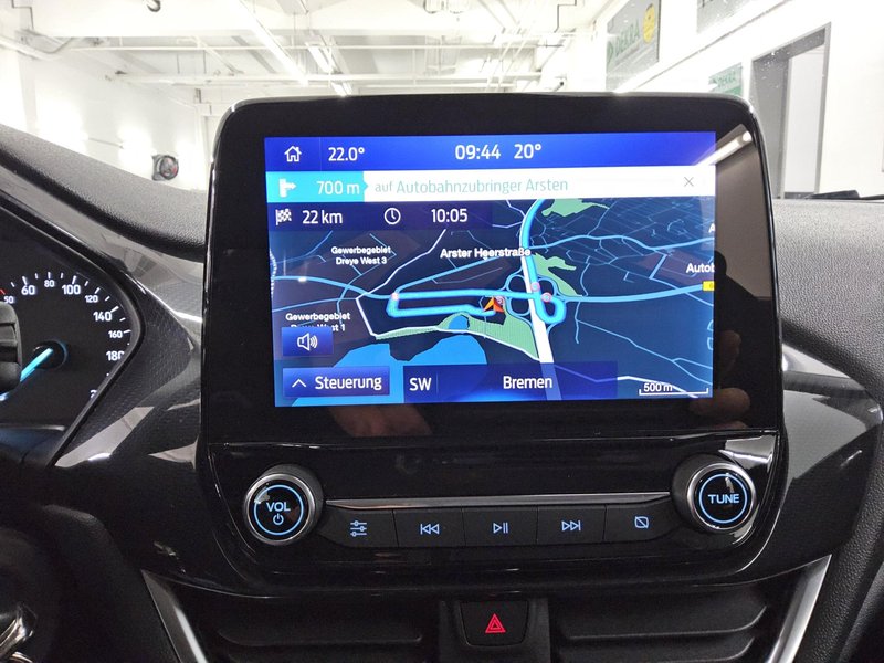 Ford Fiesta 1.0 EcoBoost Active • LED — 7