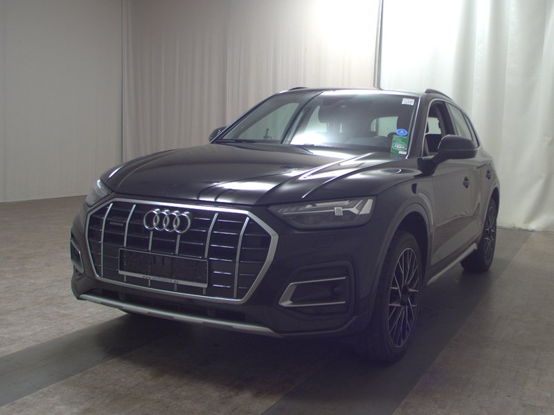 Audi Q5 50 TFSI e quattro advanced automatik • navigacija • LED — 2