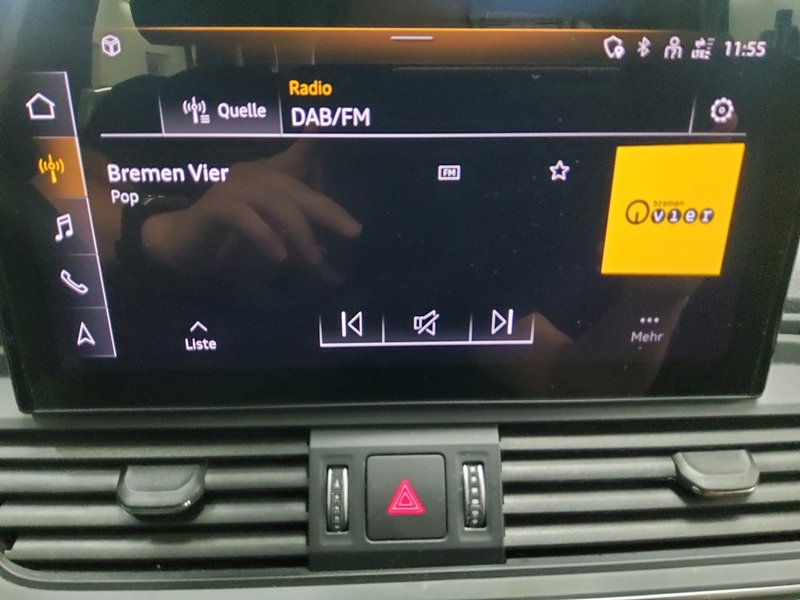 Audi Q5 50 TFSI e quattro advanced automatik • navigacija • LED — 7