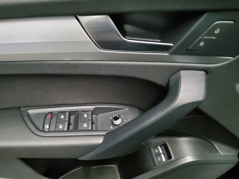 Audi Q5 50 TFSI e quattro advanced automatik • navigacija • LED — 9